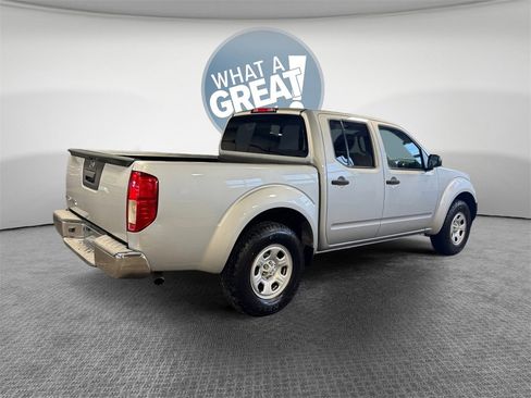 Used 2014 Nissan Frontier S image 3