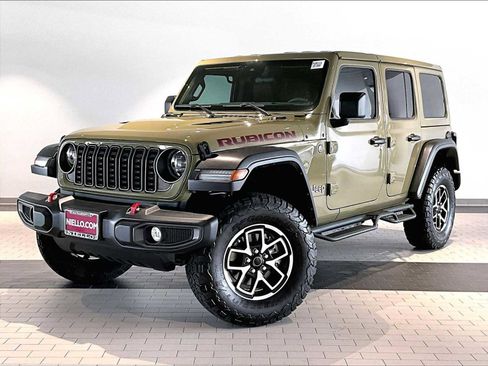 Used 2025 Jeep Wrangler Unlimited Rubicon w/ Convenience Group AWD/4WD image 1