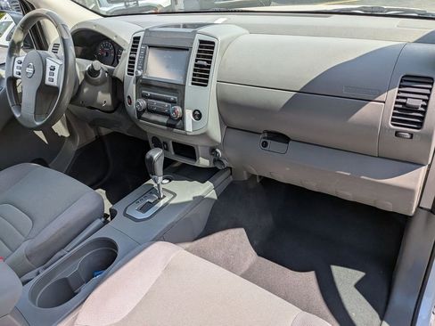 Used 2020 Nissan Frontier S RWD image 21