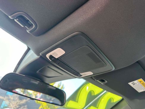 Used 2022 Honda Civic Sport image 28