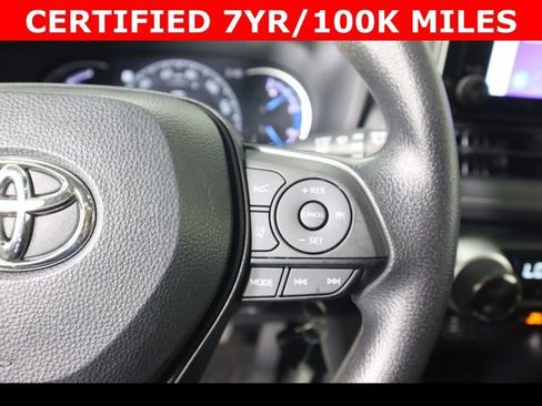 Used 2024 Toyota RAV4 LE AWD/4WD image 20