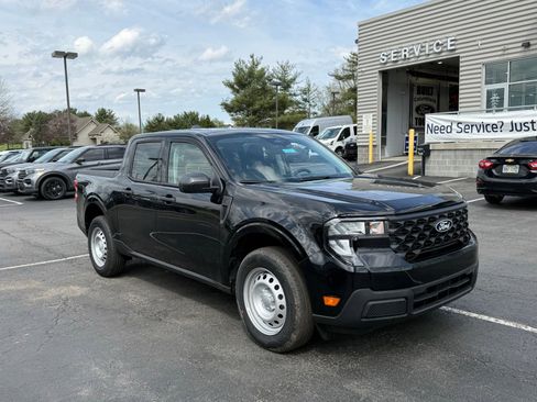 New 2025 Ford Maverick XL w/ Equipment Group 101A AWD/4WD image 13