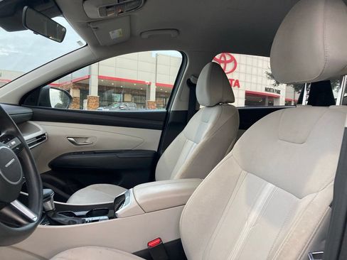 Used 2025 Hyundai Tucson SEL FWD image 9