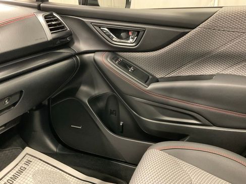 Used 2023 Subaru Forester Sport image 22