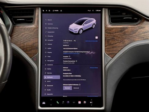 Used 2019 Tesla Model X Long Range image 15