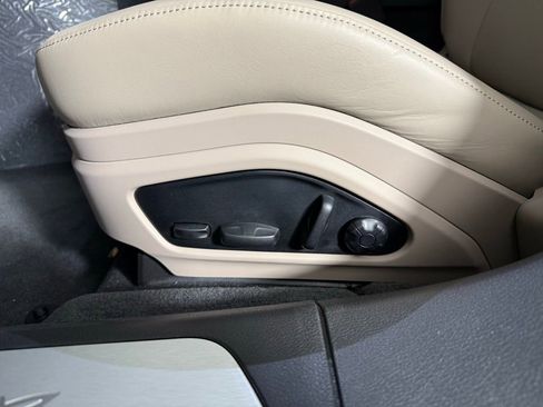 New 2025 Porsche Panamera image 28