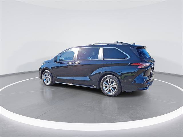 Certified 2023 Toyota Sienna XSE w/ XSE Plus Package AWD/4WD image 7
