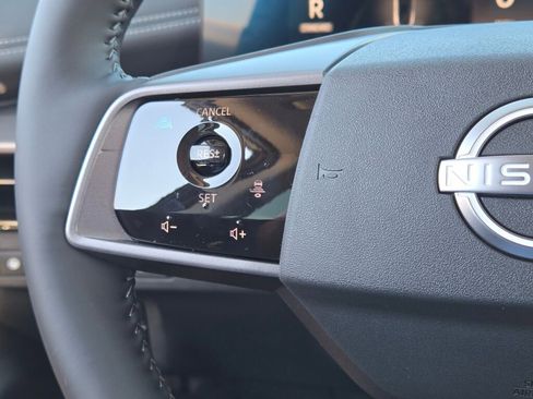 New 2025 Nissan Murano SV image 32