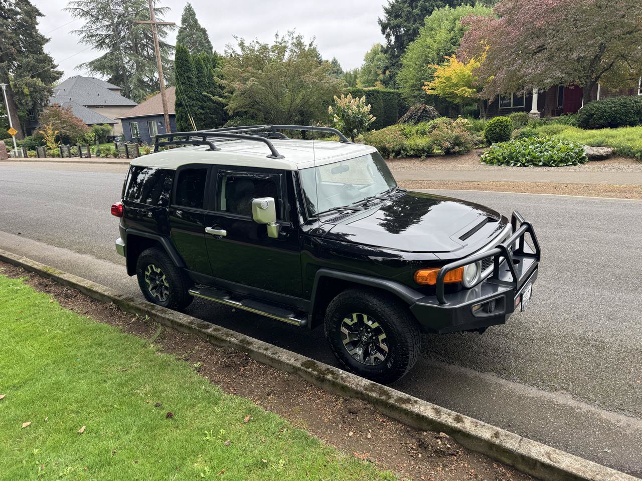 Used 2008 Toyota FJ Cruiser 4WD image 8