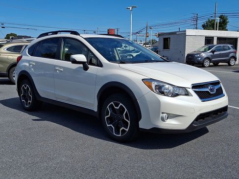 Used 2015 Subaru Crosstrek 2.0i Limited w/ Popular Package #2 AWD/4WD image 3