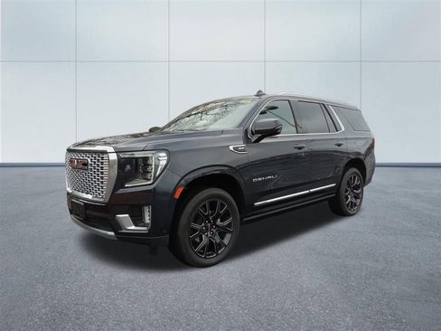 Used 2024 GMC Yukon Denali w/ Denali Reserve Package image 1