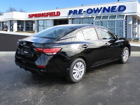 Used 2025 Nissan Sentra S image 4