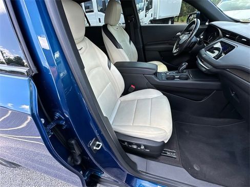 Used 2019 Cadillac XT4 Sport image 13