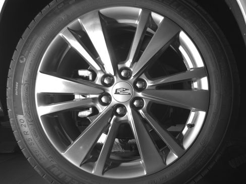 Used 2022 Cadillac XT6 Premium Luxury w/ Technology Package FWD image 12