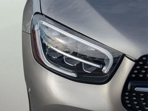 Used 2022 Mercedes-Benz GLC 300 image 33