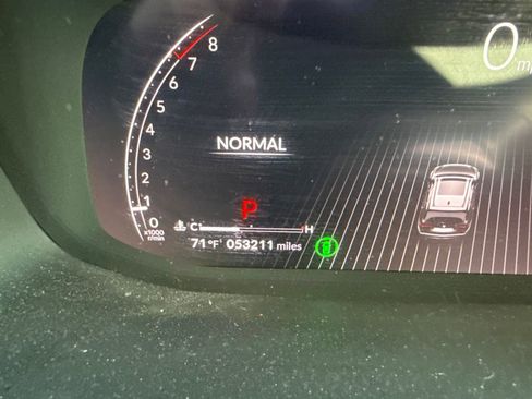 Used 2024 Acura MDX FWD w/ Technology Package image 9