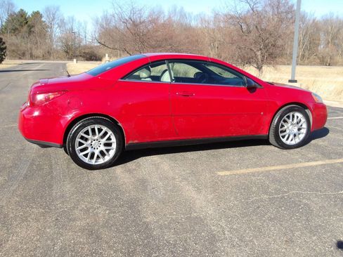 Used 2006 Pontiac G6 GT w/ Premium Value Package image 10