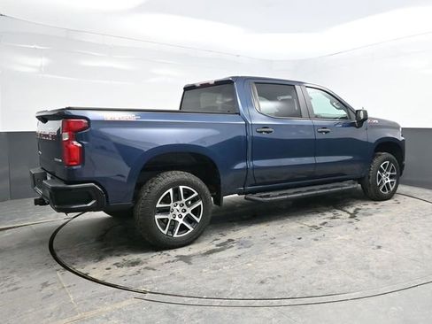 Used 2019 Chevrolet Silverado 1500 Custom Trail Boss w/ Custom Convenience Package image 7