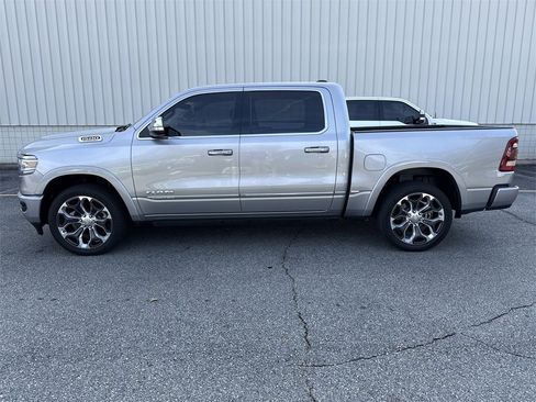 Used 2022 RAM 1500 Limited image 4