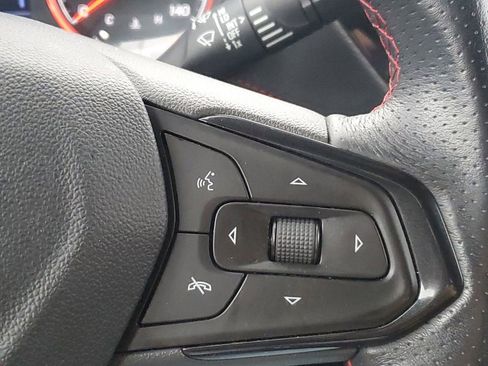 Used 2021 Chevrolet TrailBlazer RS w/ Technology Package image 13