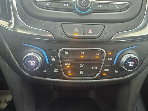 Used 2024 Chevrolet Equinox LT w/ LPO, Floor Liner Package FWD image 8