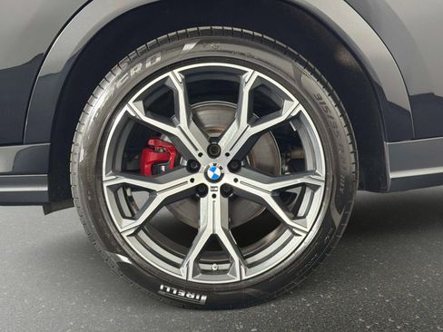 Used 2023 BMW X6 xDrive40i AWD/4WD image 12