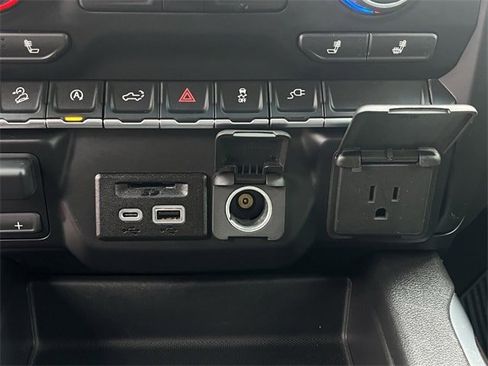 Used 2019 Chevrolet Silverado 1500 LT w/ Texas Edition image 21