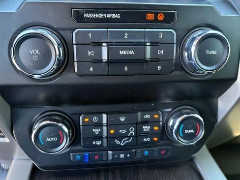 Used 2021 Ford F250 Lariat AWD/4WD image 27