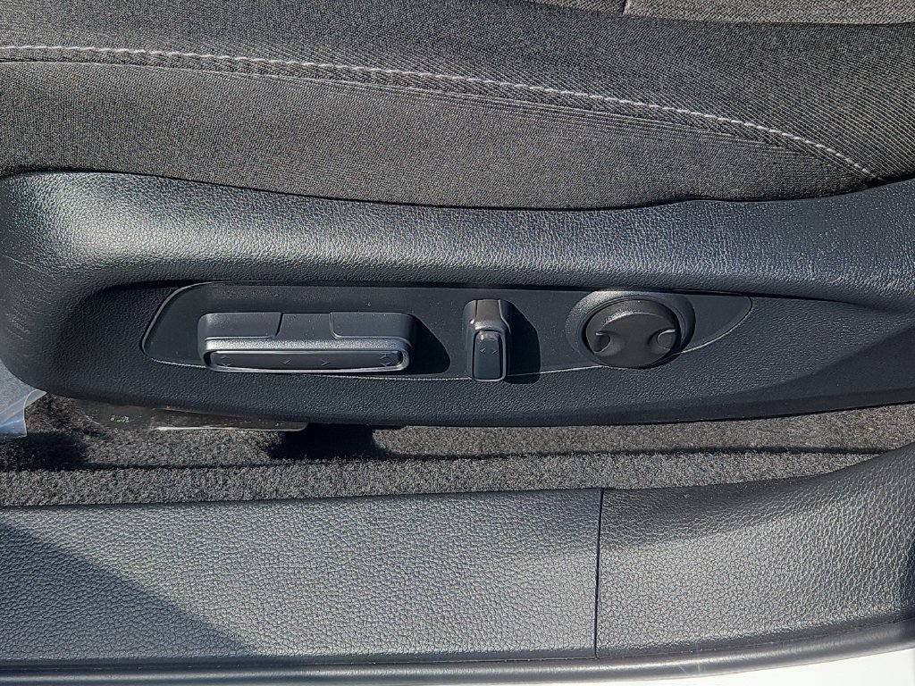 Certified 2023 Honda Accord EX image 19