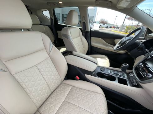 Used 2024 Nissan Murano Platinum FWD image 28