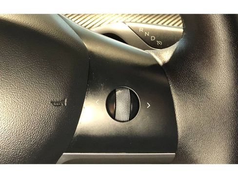 Used 2022 Tesla Model Y Performance image 23