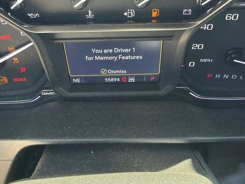 Used 2019 GMC Sierra 1500 SLT w/ SLT Premium Plus Package AWD/4WD image 12
