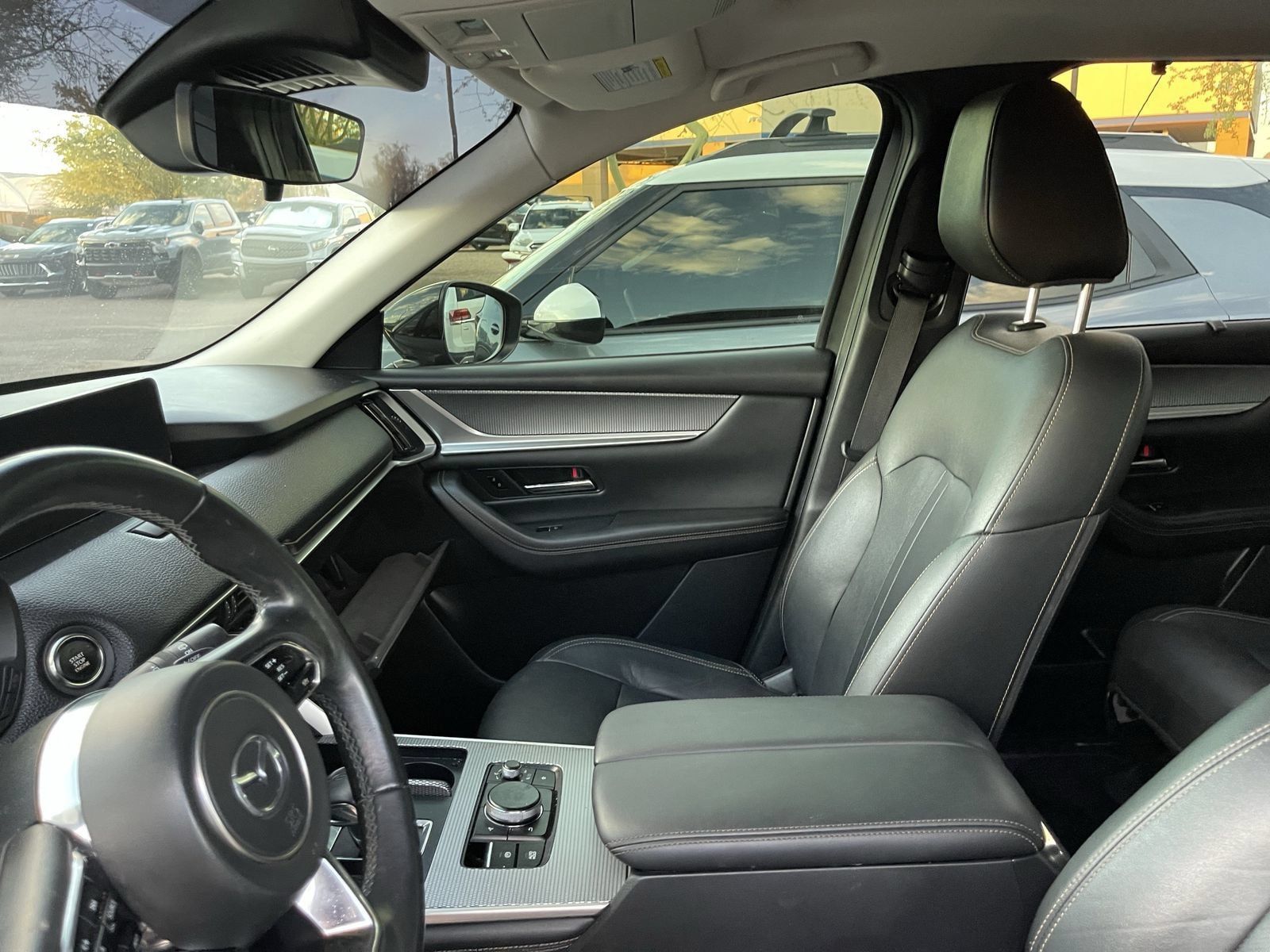 Used 2024 MAZDA CX-90 3.3 Turbo w/ Preferred Package AWD/4WD image 10