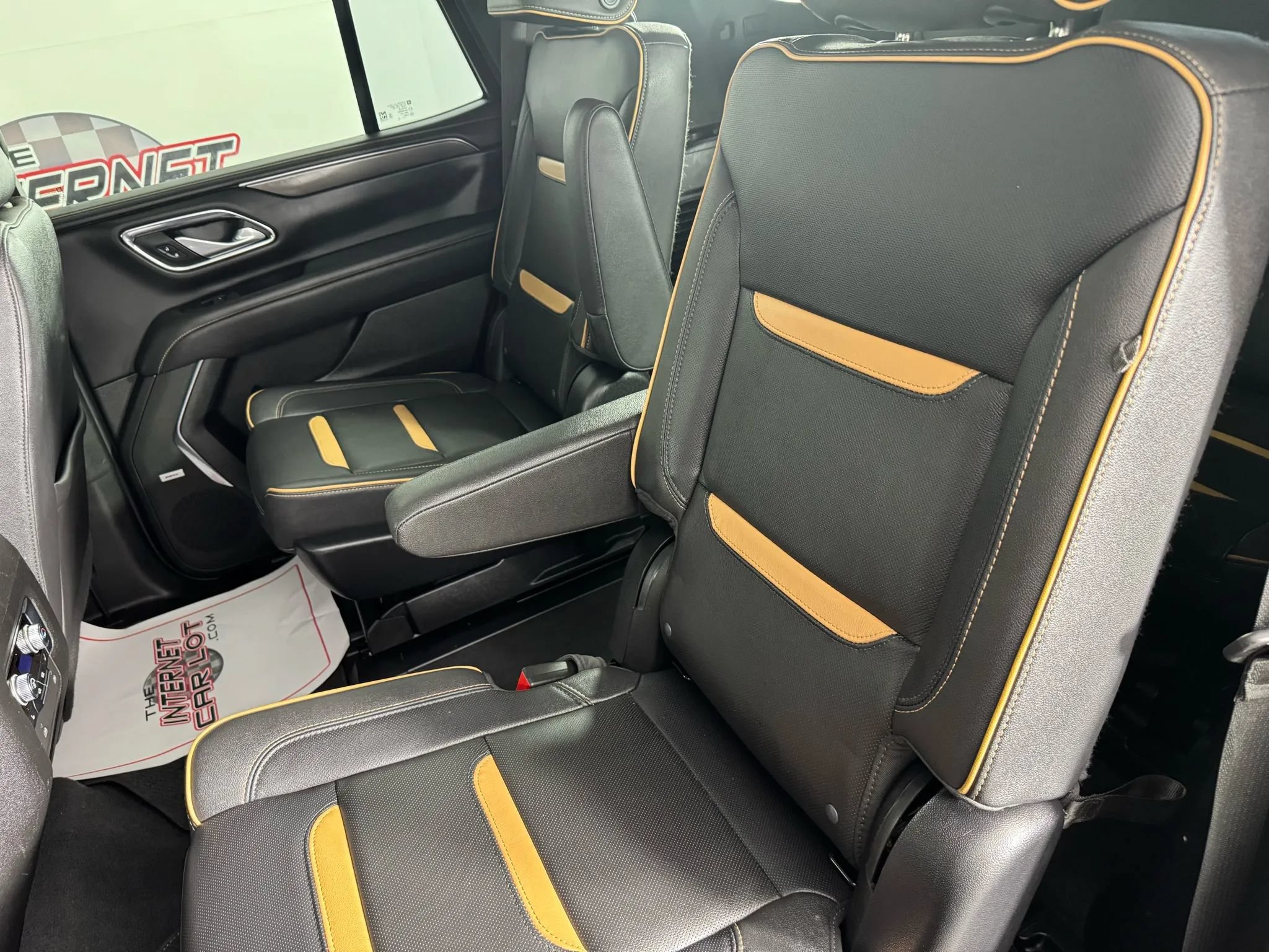 Used 2022 GMC Yukon AT4 AWD/4WD image 39