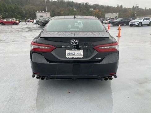 Used 2023 Toyota Camry XSE image 7