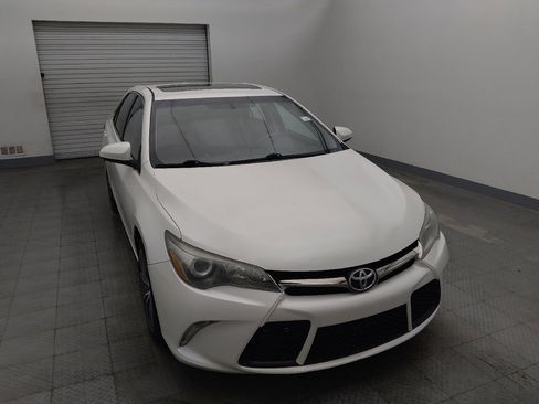 Used 2017 Toyota Camry XSE w/ Moonroof Package FWD image 14