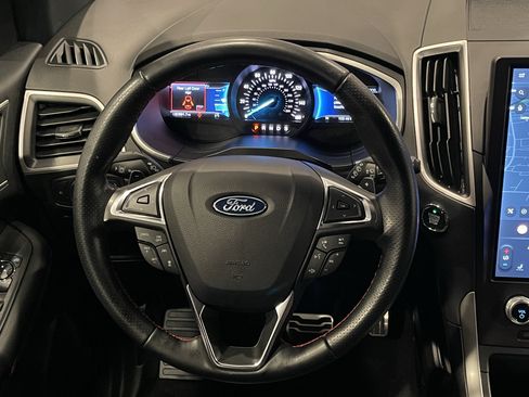 Used 2021 Ford Edge ST-Line w/ Class II Trailer Tow Package AWD/4WD image 19