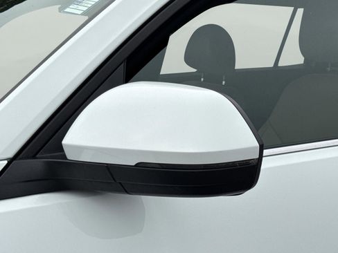 Used 2020 Volkswagen Atlas Cross Sport SE w/ Panoramic Sunroof Package image 31