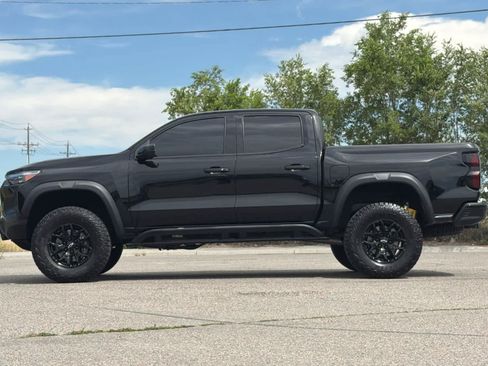 Used 2023 Chevrolet Colorado ZR2 w/ ZR2 Convenience Package III AWD/4WD image 5