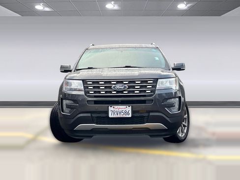 Used 2016 Ford Explorer Limited image 4