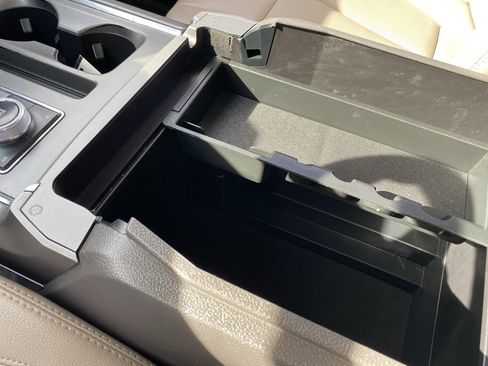 Used 2020 Ford Expedition Max XLT w/ FX4 Off-Road Package image 12