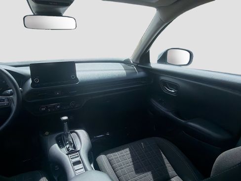 Used 2023 Honda HR-V LX image 21