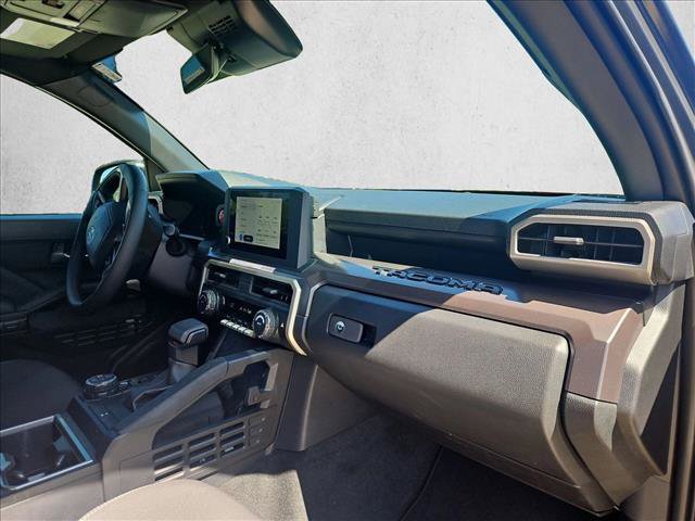 Used 2025 Toyota Tacoma TRD Off-Road AWD/4WD image 19