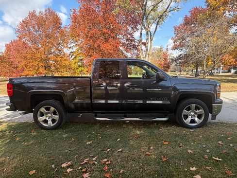 Used 2014 Chevrolet Silverado 1500 LT w/ LT Convenience Package image 4