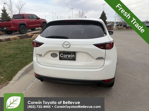 Used 2017 MAZDA CX-5 Touring w/ Preferred Equipment Package AWD/4WD image 5