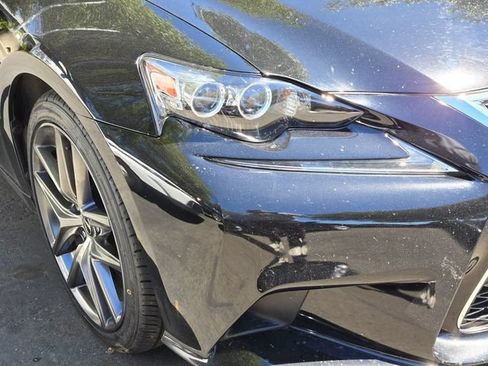 Used 2016 Lexus IS 200t RWD image 4