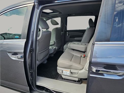 Used 2014 Honda Odyssey EX-L image 21