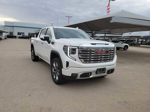 Used 2023 GMC Sierra 1500 Denali w/ Technology Package image 2