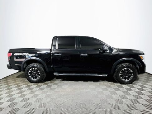 Used 2021 Nissan Titan PRO-4X w/ Pro-4x Convenience Package AWD/4WD image 8