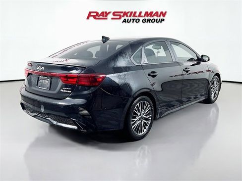 Used 2023 Kia Forte GT-Line w/ GT-Line Premium Package image 6